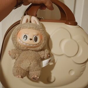 Exciting Macaron Labubu - Toffee